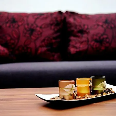 Grand Bedroom Aptm Palace Location Lejlighed