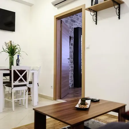 Grand Bedroom Aptm Palace Location Lejlighed Split